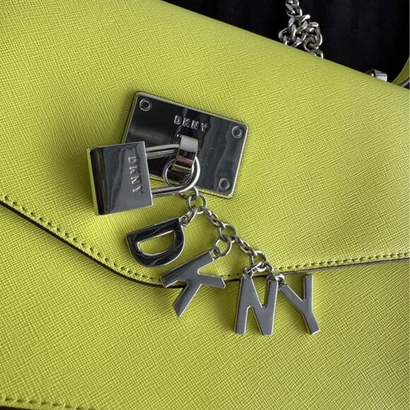 DKNY hanbag, medium size - Picture 3 of 7